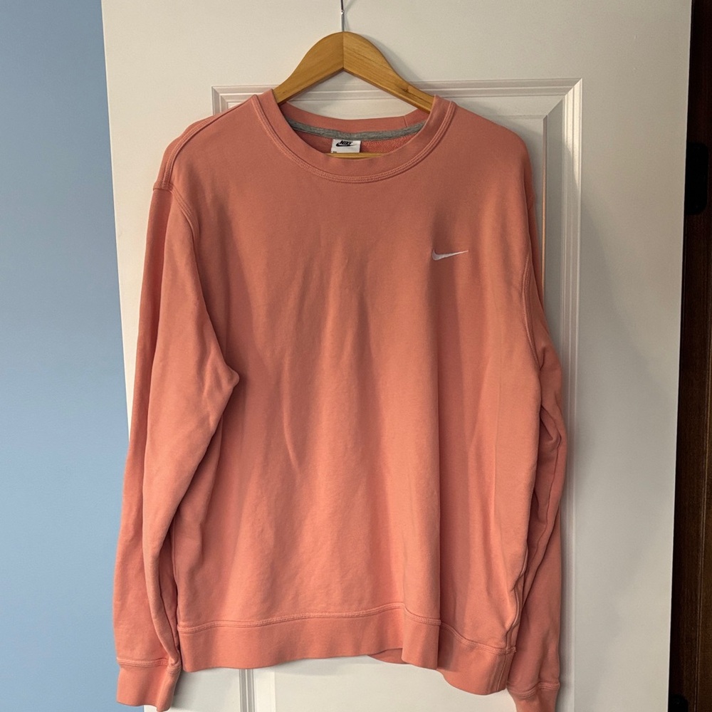 Nike Women's Peach Crewneck Sweatshirt